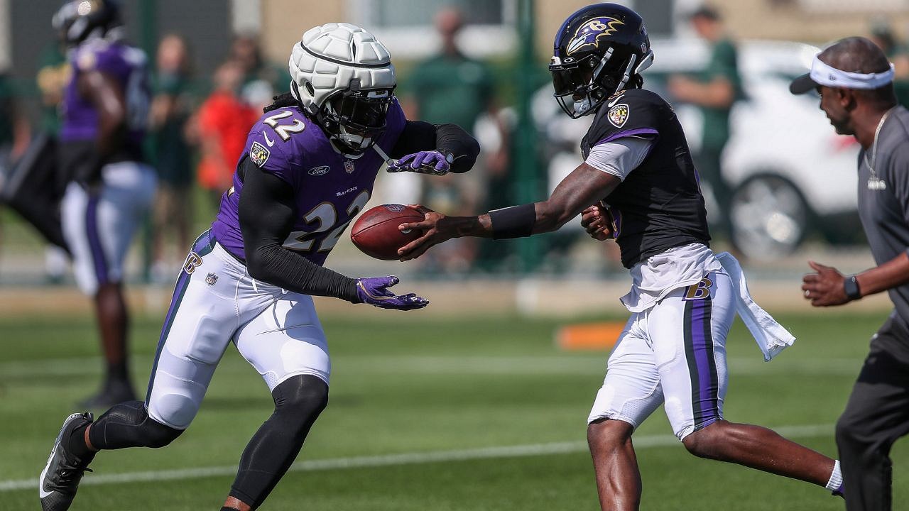 Lamar Jackson Confesses Derrick Henry’s Addition Might Cause Him to Run ...