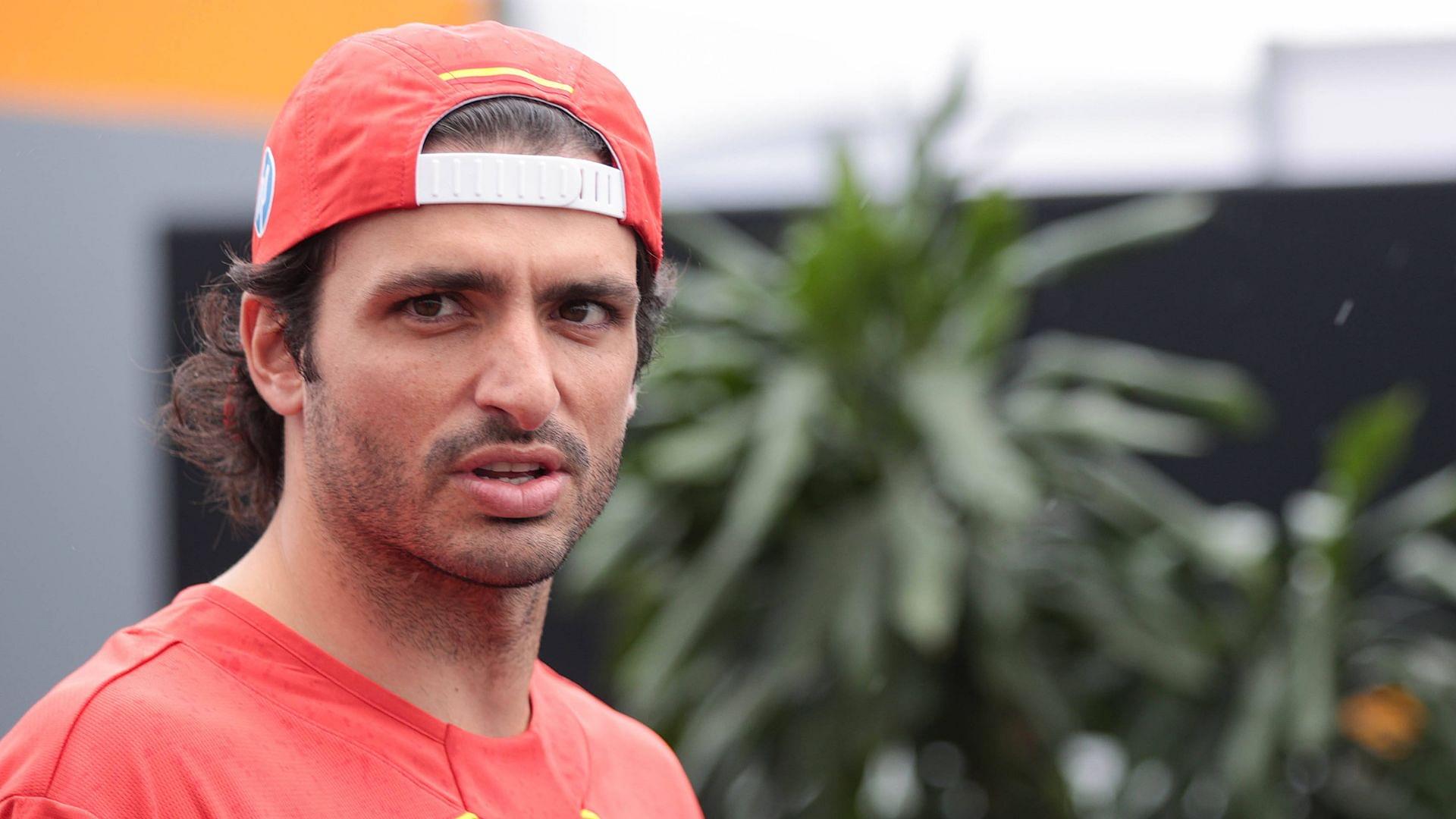 Only 3 F1 Drivers Break Into Carlos Sainz’s 5-A-Side Paddock Soccer Team