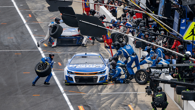 How NASCAR Pit Crews Can Make Or Break A Driver’s Race At Kansas Speedway