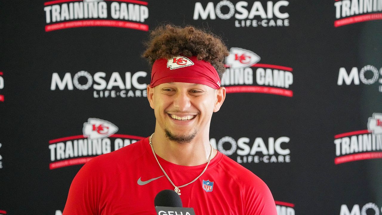 “He Went Viral So He Won”: NFL Pro Bowler Gets Real About Team USA QB Claiming to Be Better Than Patrick Mahomes