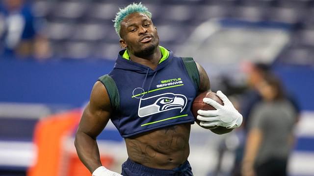 Seattle Seahawks wide receiver DK Metcalf (14) warms up before the game against the Indianapolis Colts at Lucas Oil Stadium.