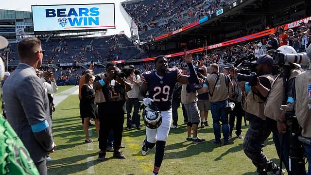 Chicago Bears cornerback Tyrique Stevenson (29) celebrates a win against the Tennessee Titans at Soldier Field.