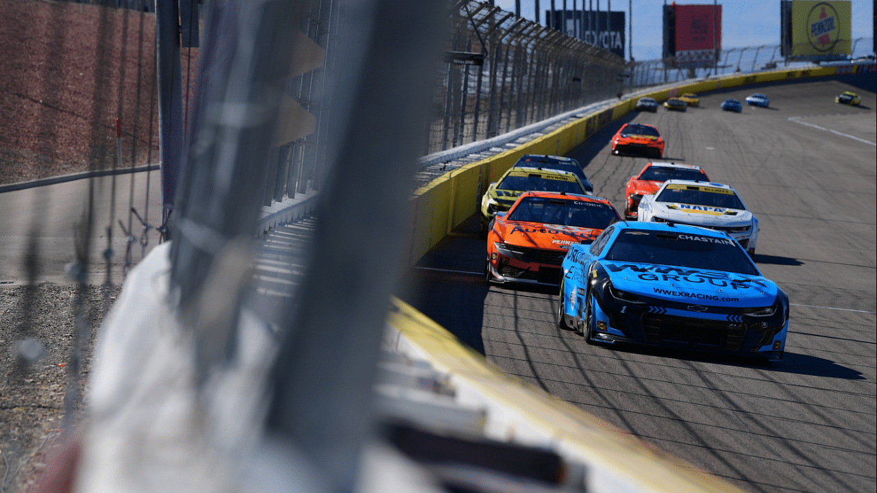 NASCAR Cup Series driver Ross Chastain (1) leads a group during the South Point 400 at Las Vegas Motor Speedway.