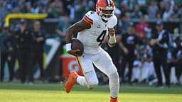 Cleveland Browns quarterback Deshaun Watson (4) runs with the football against the Philadelphia Eagles at Lincoln Financial Field