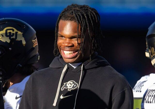 Colorado Buffalos wide receiver/cornerback Travis Hunter (12) against the Arizona Wildcats at Arizona Stadium.