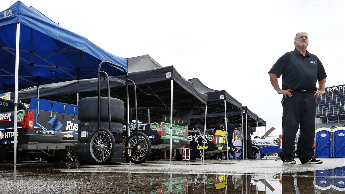 “I Love Ya OG” NASCAR Fraternity Mourns Short Track Legend Bobby Gill