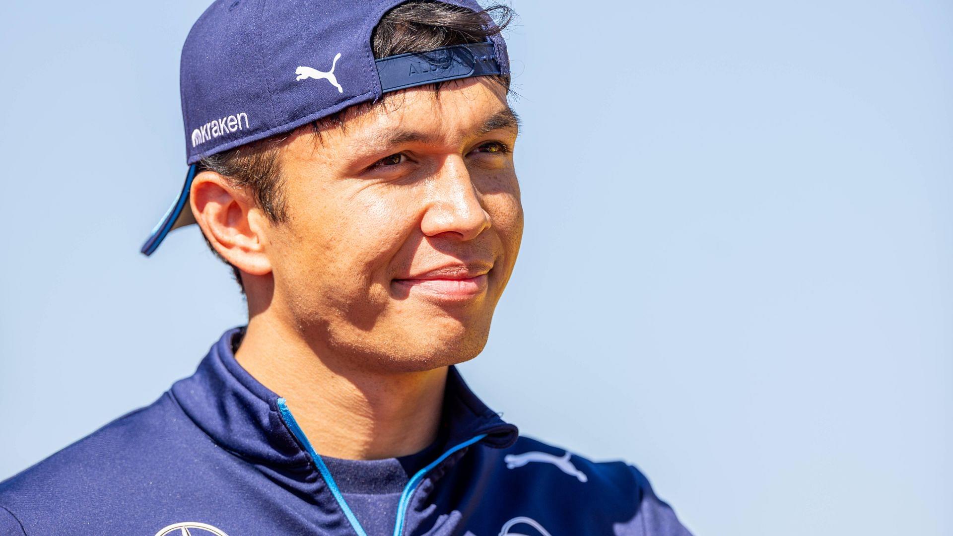 Alexander Albon (23) of Thailand and team Williams Racing during the drivers™ parade before the Formula 1 Pirelli United States Grand Prix