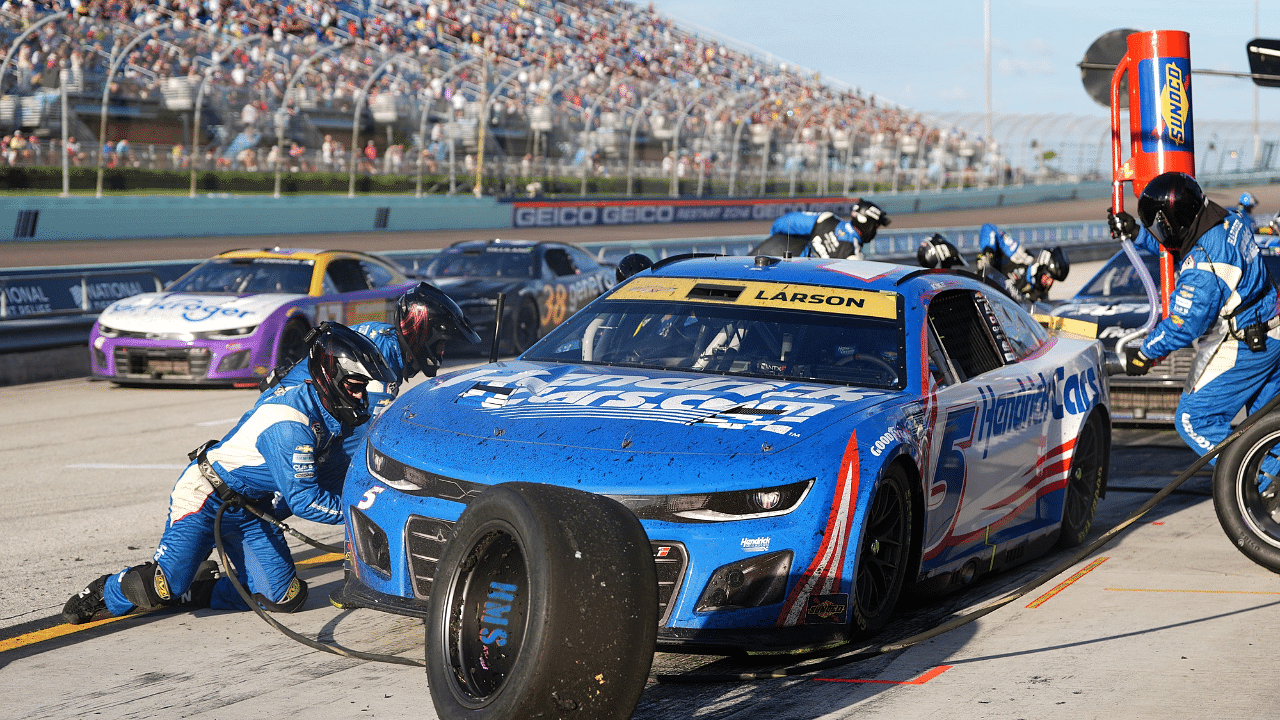 NASCAR Cup Series driver Kyle Larson (5) pits for service during the Straight Talk Wireless 400 at Homestead-Miami Speedway.