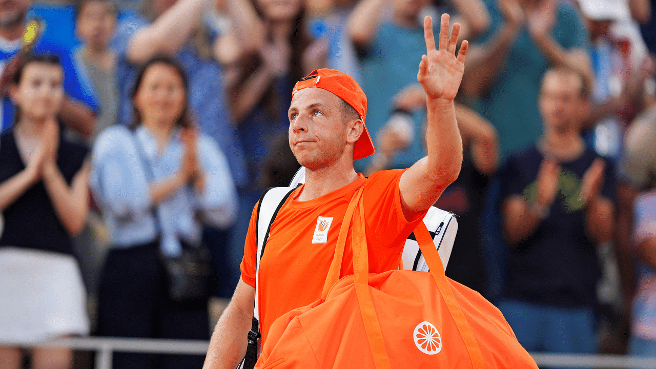 Tallon Griekspoor (NED) waves to the crowd after playing against Carlos Alcaraz (ESP) in the men’s tennis singles second round during the Paris 2024 Olympic Summer Games