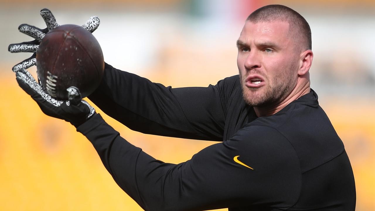 Nov 17, 2024; Pittsburgh, Pennsylvania, USA; Pittsburgh Steelers linebacker T.J. Watt (90) warms up before the game against the Baltimore Ravens at Acrisure Stadium.