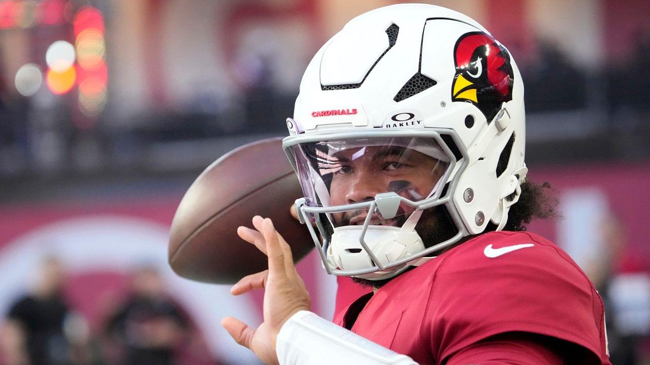 Arizona Cardinals quarterback Kyler Murray (1) warms up before playing against the New York Jets at State Farm Stadium.