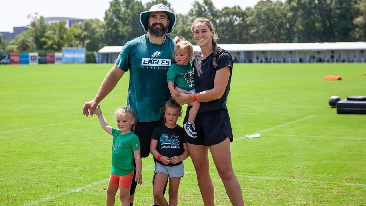 Don't Comment on Breastfeeding”: Jason Kelce's Wife Kylie Kelce Explains  How Not to Talk to a Pregnant Woman - The SportsRush