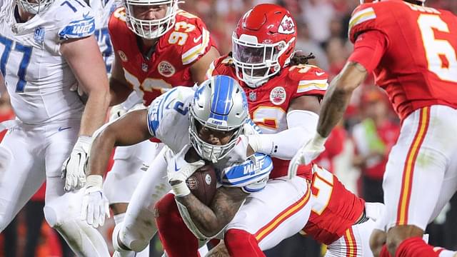 Detroit Lions running back David Montgomery (5) runs against Kansas City Chiefs during the second half at Arrowhead Stadium in Kansas City, Mo. on Thursday, Sept. 7, 2023.