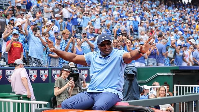 Bo Jackson greets fans as he enters the stadium for his Royals Hall of Fame induction prior to the game between the Kansas City Royals and the Cleveland Guardians at Kauffman Stadium.