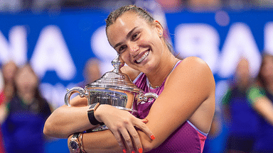 Aryna Sabalenka with the US Open Trophy after beating Jessica Pegula