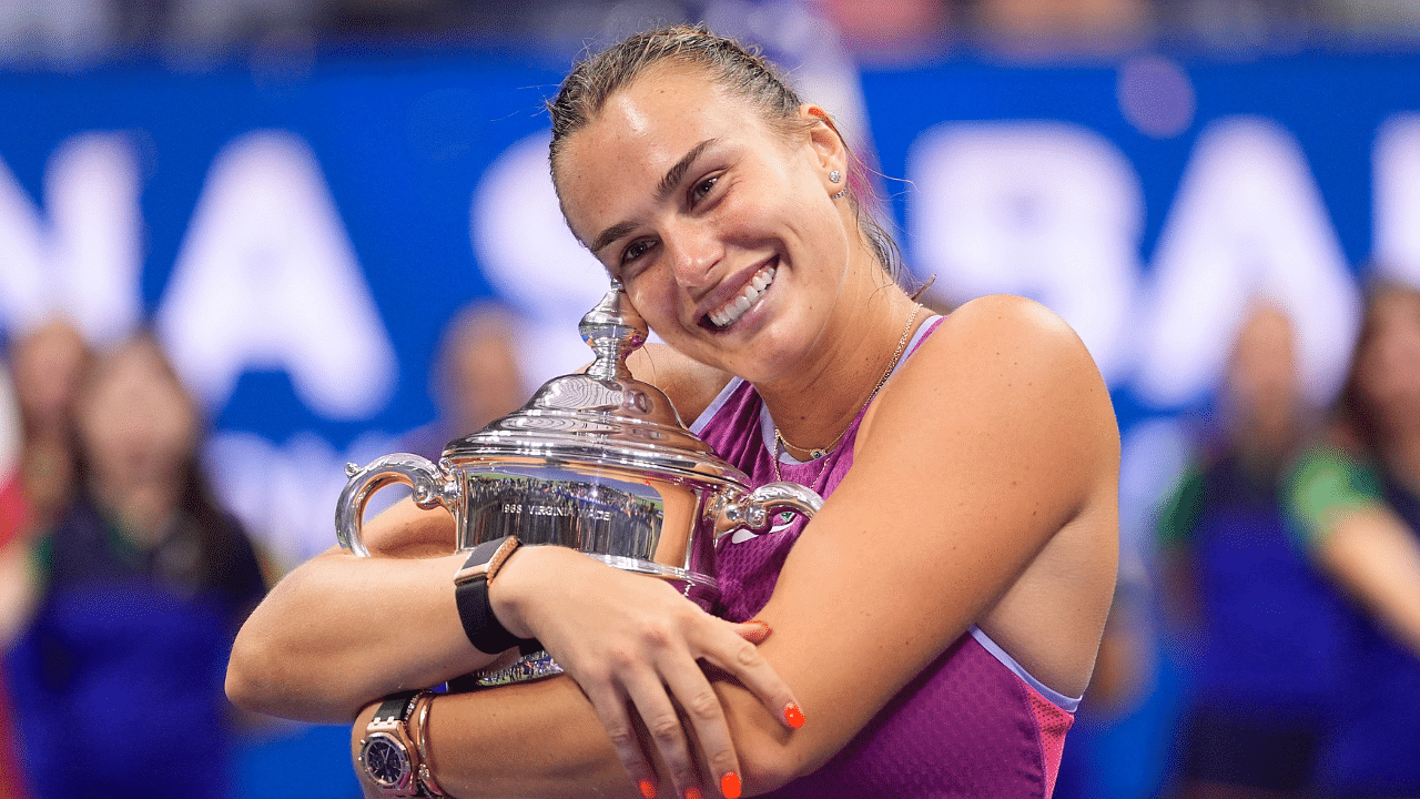 Aryna Sabalenka with the US Open Trophy after beating Jessica Pegula