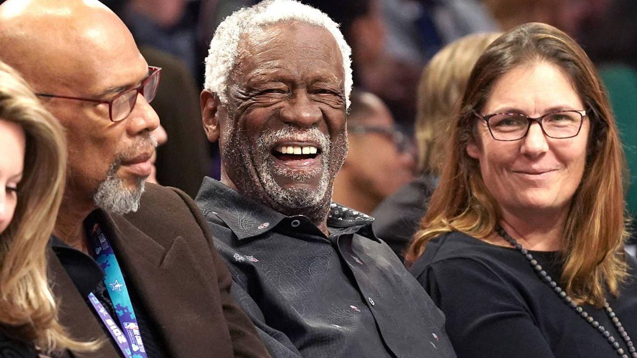 NBA Basketball Herren USA legend Bill Russell smiles at others along courtside during the NBA All-Star Saturday Night festivities at Spectrum Center in Charlotte, N.C., on Saturday, Feb. 16, 2019.