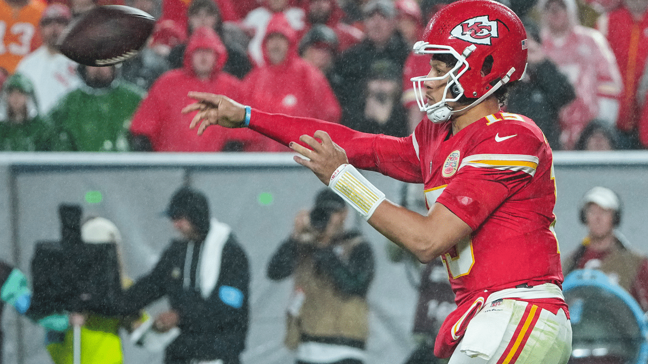 Kansas City Chiefs quarterback Patrick Mahomes (15) throws a pass against the Tampa Bay Buccaneers during the second half at GEHA Field at Arrowhead Stadium.