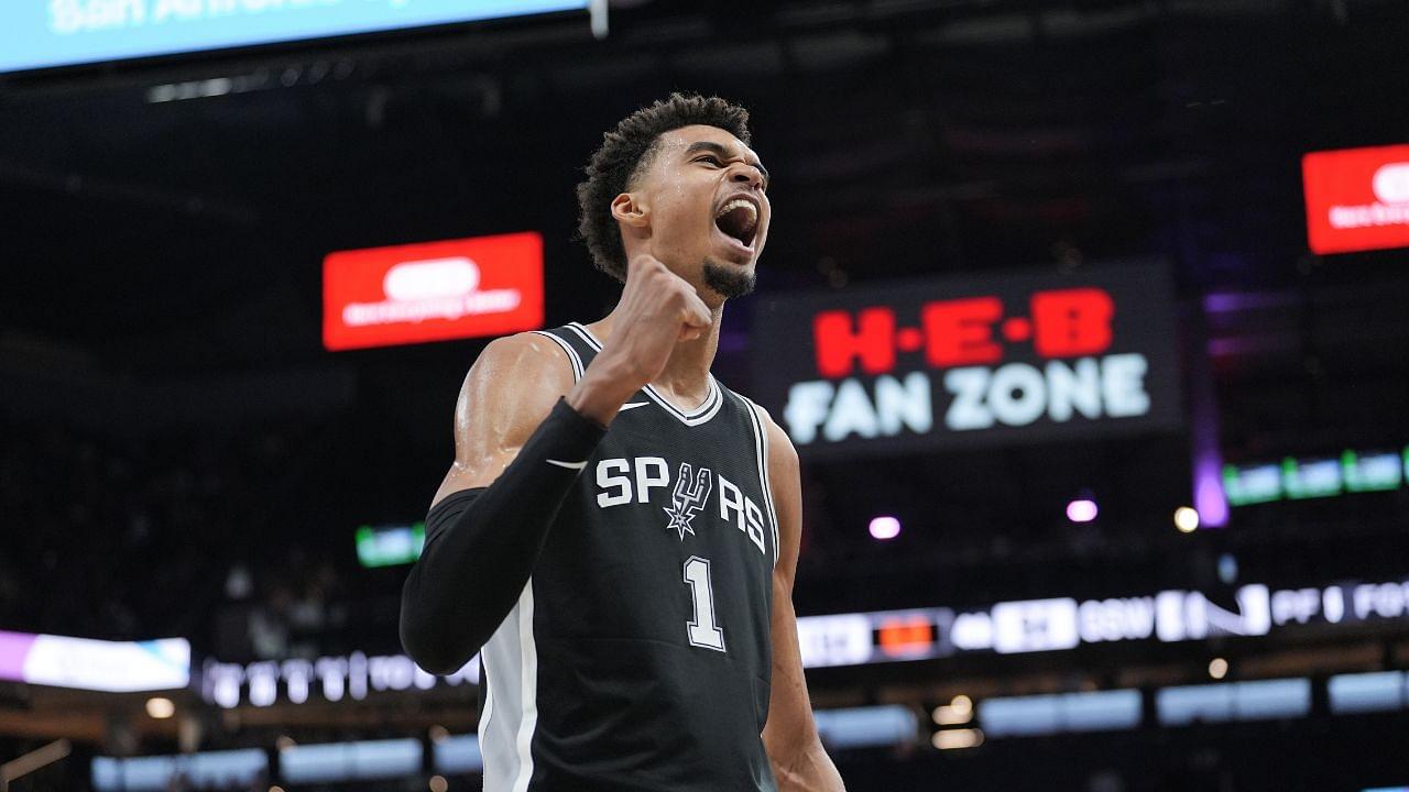 San Antonio Spurs center Victor Wembanyama (1) celebrates in the second half against the Golden State Warriors at Frost Bank Center.