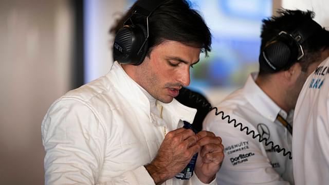 December 18, 2024, Abu Dhabi, United Arab Emirates: CARLOS SAINZ (SPA) of Williams 55 testing during the 2024 Formula 1 Abu Dhabi Grand Prix at the Yas Marina Circuit. Abu Dhabi United Arab Emirates