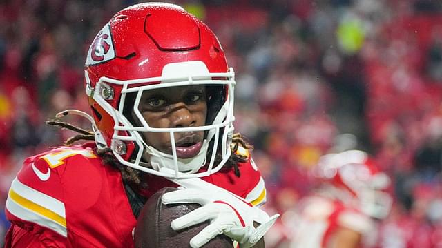 Kansas City Chiefs wide receiver Xavier Worthy (1) warms up against the Tampa Bay Buccaneers prior to a game at GEHA Field at Arrowhead Stadium.