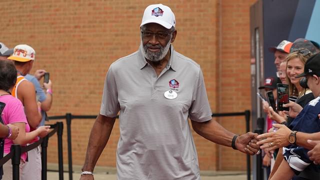 Bobby Bell arrives on the red carpet during the Pro Football Hall of Fame Class of 2022 Enshrinement at Tom Benson Hall of Fame Stadium.