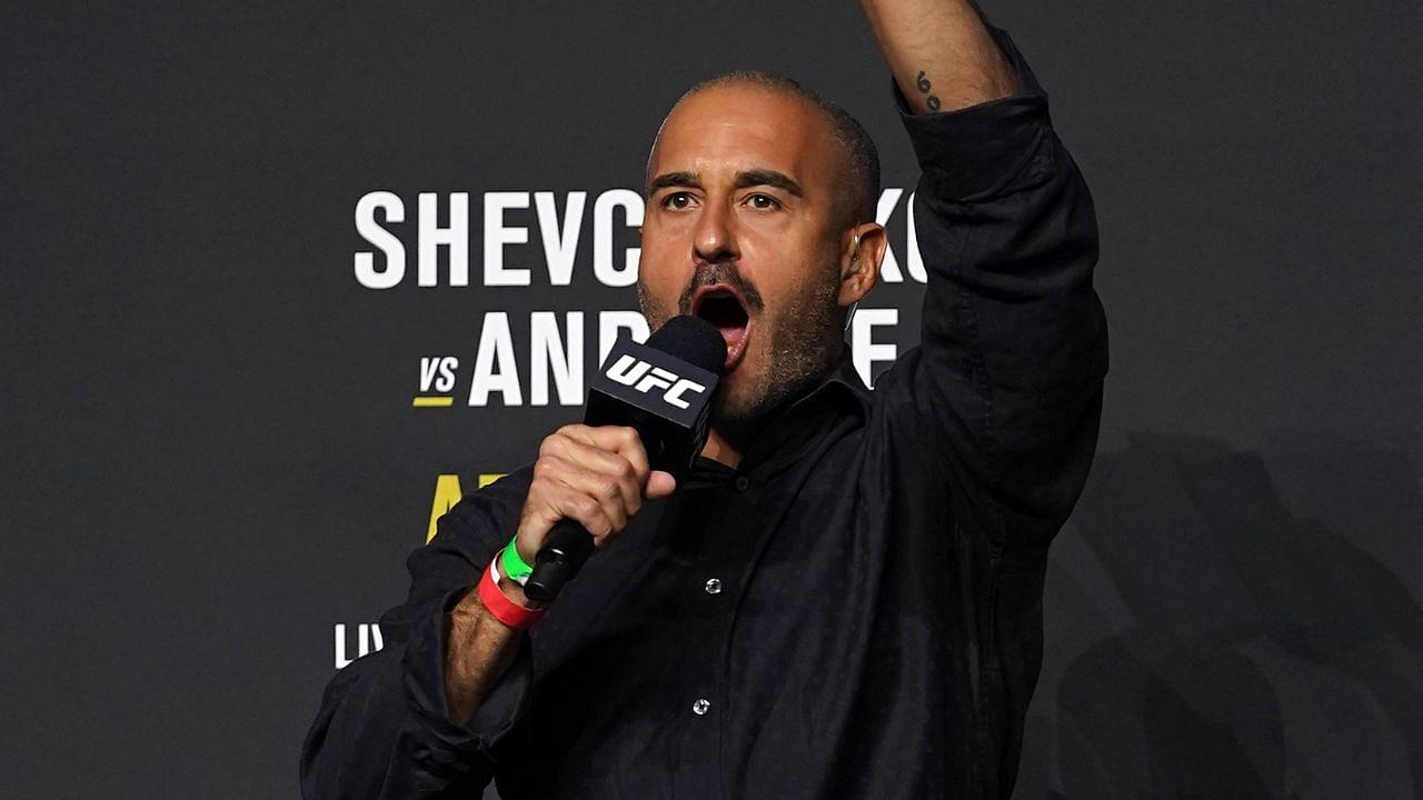 UFC play-by-play commentator Jon Anik introduces the fighters during weigh-ins for UFC 261 at VyStar Veterans Memorial Arena.