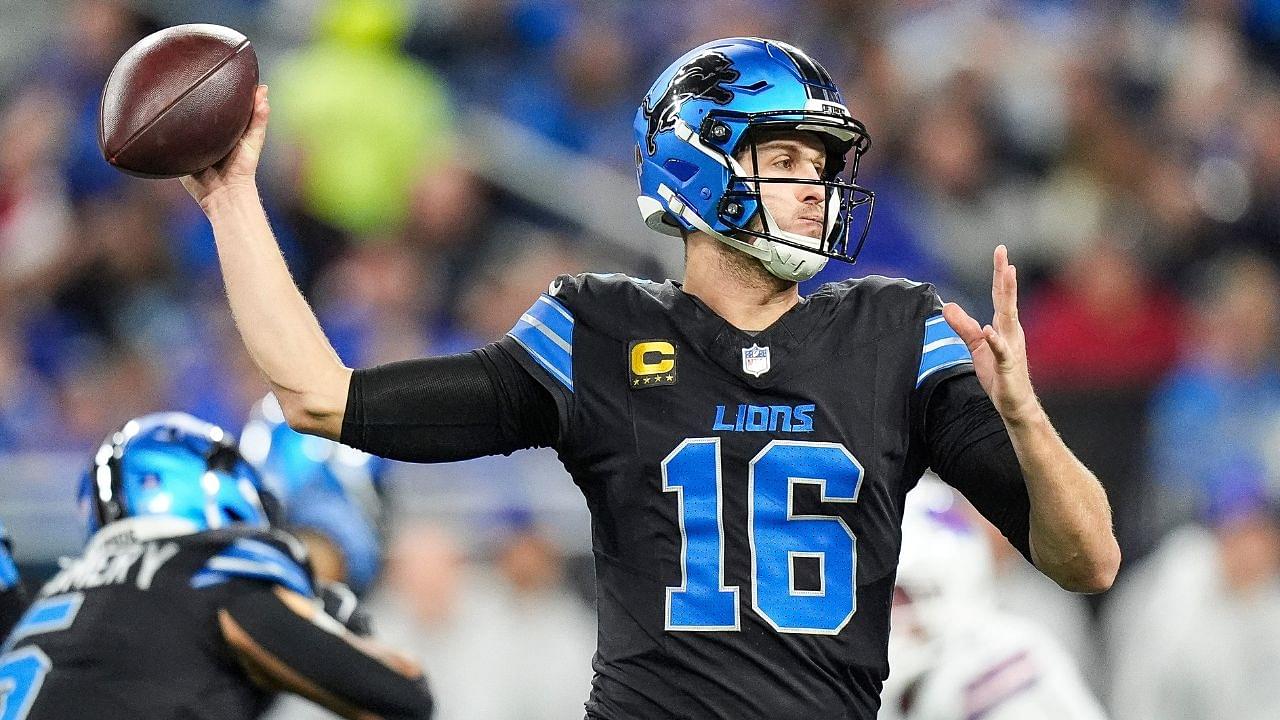 Detroit Lions quarterback Jared Goff (16) makes a pass against Buffalo Bills during the first half at Ford Field in Detroit on Sunday.