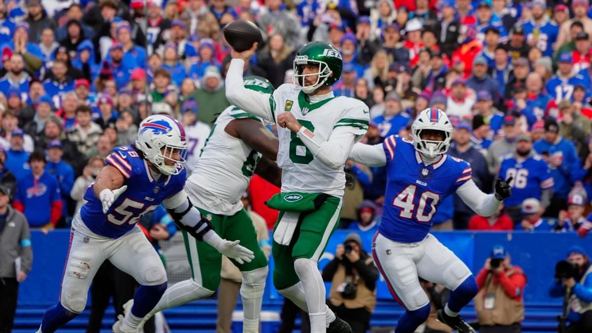 Aaron Rodgers Benching Rich Eisen Urges Jets QB to "Find a Better Spot