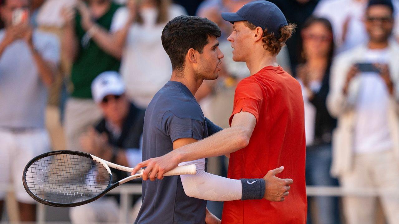 Carlos Alcaraz (L) and Jannik Sinner (R)