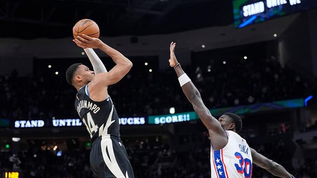 Giannis Antetokounmpo NBA: Philadelphia 76ers at Milwaukee Bucks