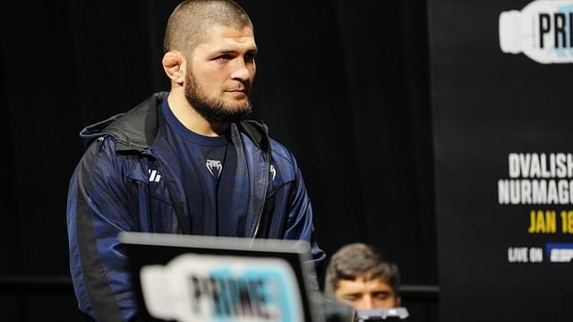 Khabib Nurmagomedov steps on the scale for the ceremonialweigh-in at Intercontinental Downtown Los Angeles for UFC311 Makhachev vs Tsarukyan 2 : Official Weigh-ins on January 17, 2025 in Los Angeles, CA, United States. (Photo by Louis Grasse PxImages) (Louis Grasse SPP) PUBLICATIONxNOTxINxBRAxMEX Copyright: xLouisxGrassex xSPPx spp-en-LoGr-lrg2501170081811_UFC311