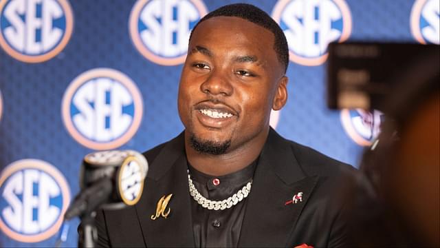 Georgia defensive lineman Mykel Williams speaking at Omni Dallas Hotel.