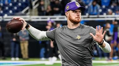 Minnesota Vikings quarterback Sam Darnold (14) warms up before the game between Detroit Lions and Minnesota Vikings at Ford Field in Detroit.