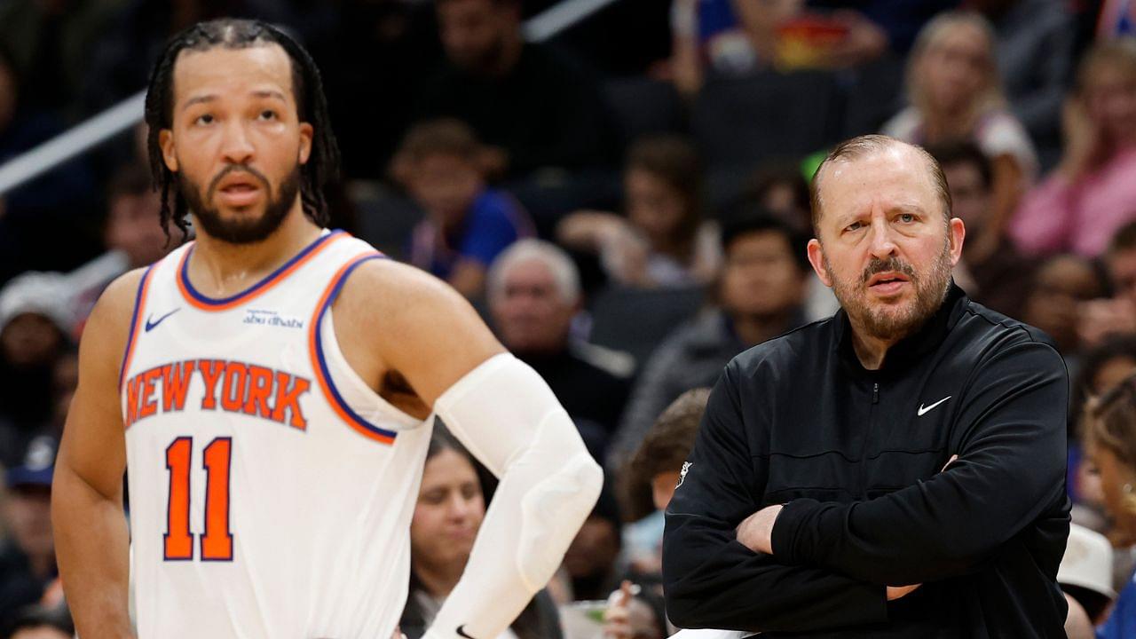 New York Knicks head coach Tom Thibodeau (R) and Knicks guard Jalen Brunson (11) look on during a stoppage in play against the Washington Wizards in the third quarterat Capital One Arena.