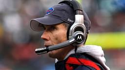 Buffalo Bills head coach Dick Jauron during the first half at Giants Stadium.