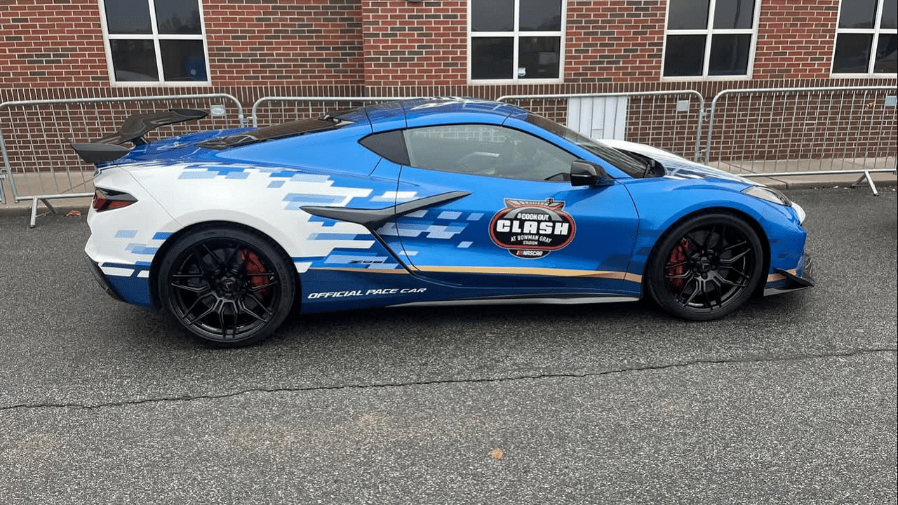 Pace car at the Bowman Gray Stadium for the Clash. Image Credits: RacingRick57's Twitter Account.