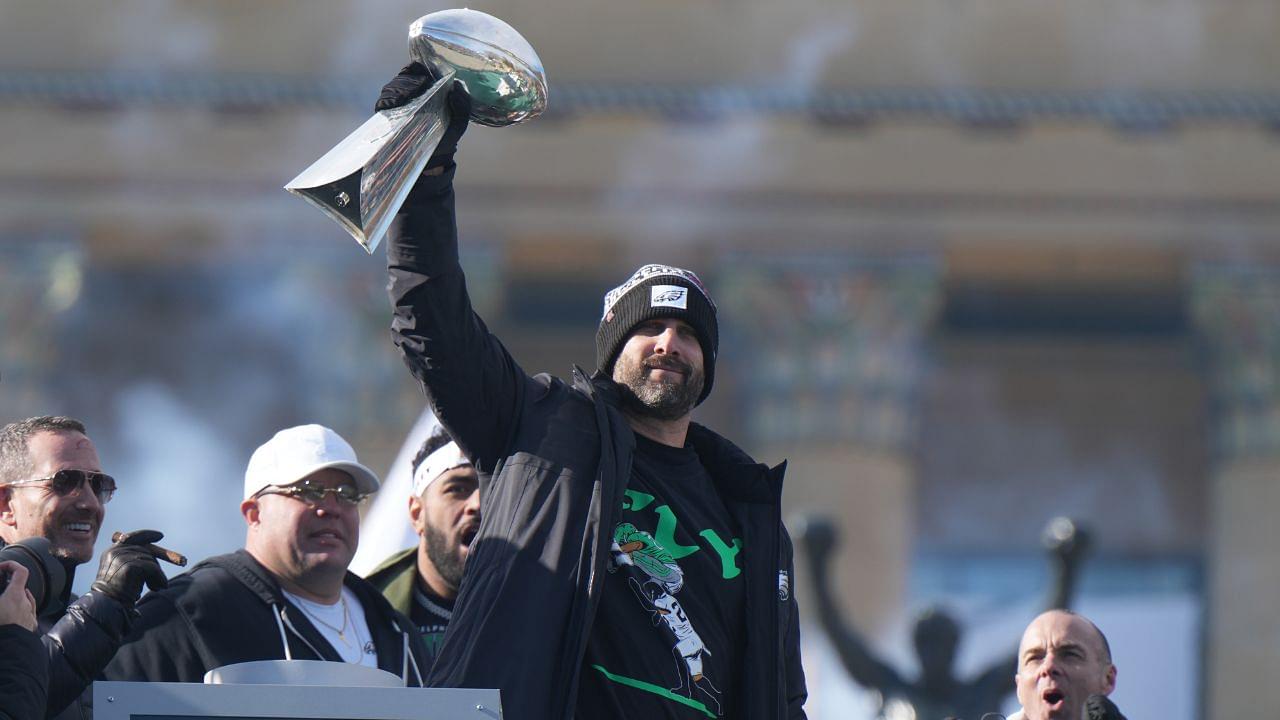 Philadelphia Eagles head coach Nick Sirianni raises the Vince Lombardi Trophy during the Super Bowl LIX championship parade and rally.