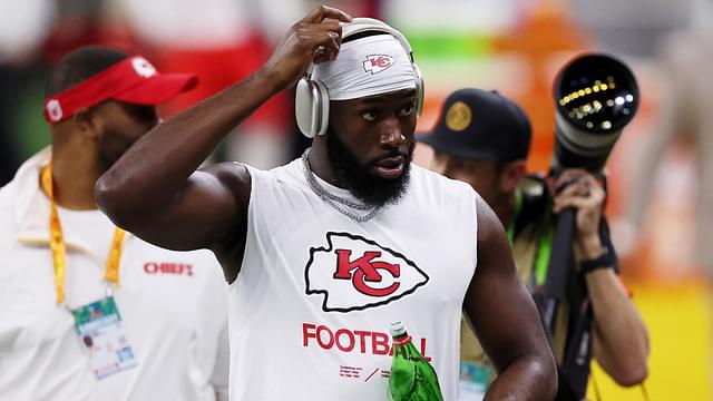 Feb 9, 2025; New Orleans, LA, USA; Kansas City Chiefs defensive end Charles Omenihu (90) warms up before Super Bowl LIX between the Philadelphia Eagles and the Kansas City Chiefs at Caesars Superdome.