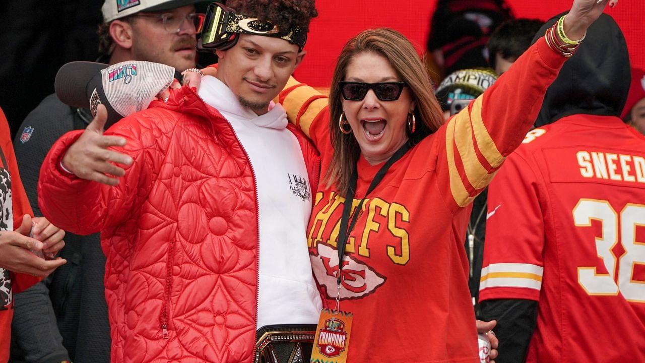 Kansas City Chiefs quarterback Patrick Mahomes (15) celebrates with his mother Randi Martin during the Kansas City Chiefs Super Bowl parade.