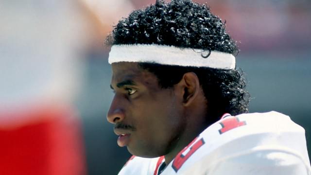 Atlanta Falcons cornerback #21 Deion Sanders during the 1989 season against the Dallas Cowboys at Fulton County Stadium.