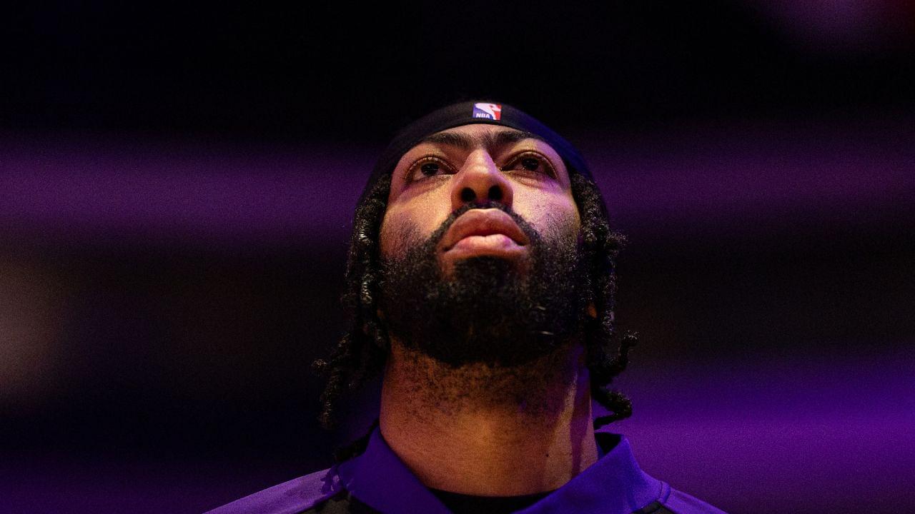 Los Angeles Lakers forward Anthony Davis stands for the anthem before action against the Philadelphia 76ers at Wells Fargo Center.