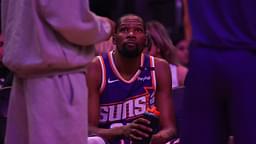 Phoenix Suns forward Kevin Durant (35) in a huddle during a timeout against the New Orleans Pelicans in the fourth quarter at Footprint Center