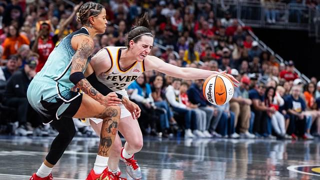 Caitlin Clark, Fever v Liberty