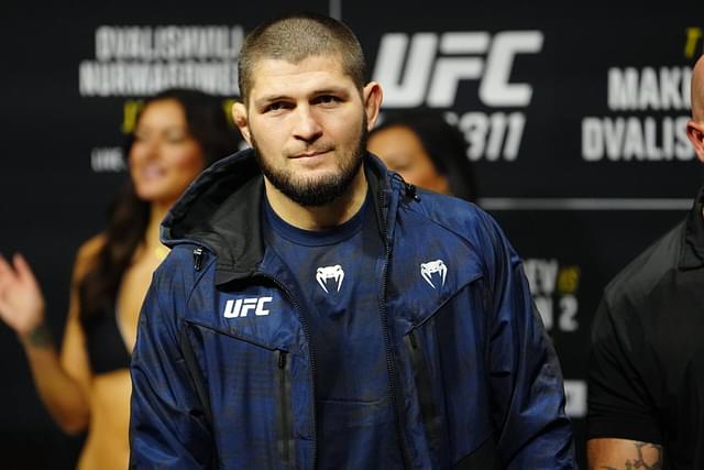 Khabib Nurmagomedov steps on the scale for the ceremonialweigh-in at Intercontinental Downtown Los Angeles for UFC311 Makhachev vs Tsarukyan 2 : Official Weigh-ins