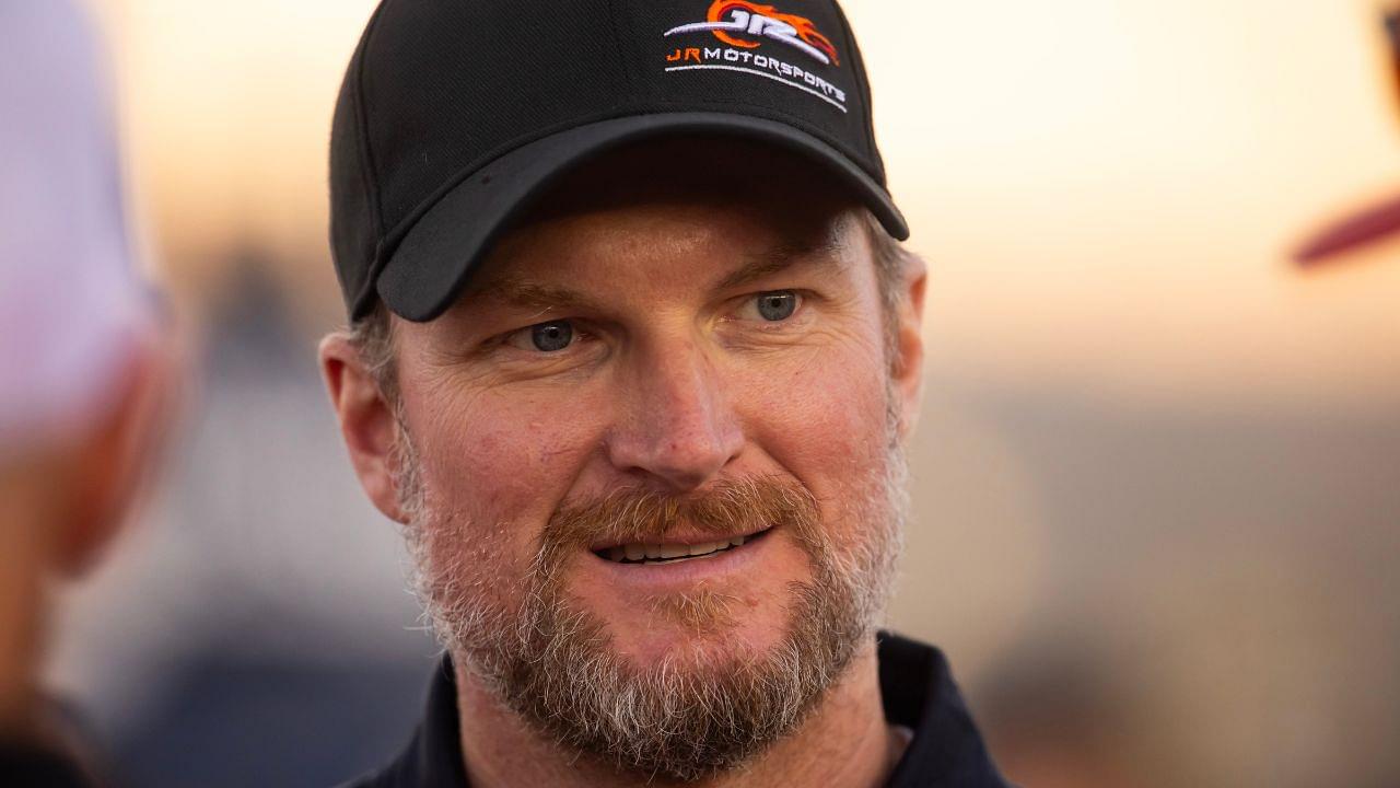 Dale Earnhardt Jr during the Championship race at Phoenix Raceway.