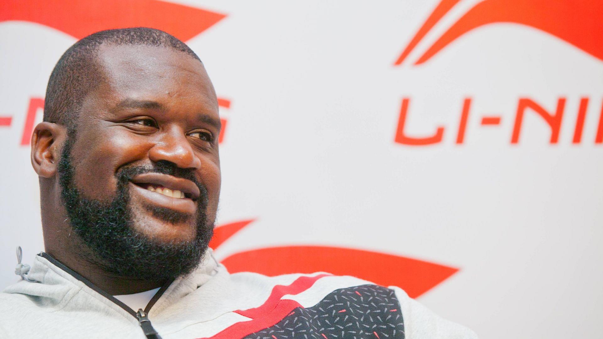 Former NBA Basketball Herren USA superstar Shaquille ONeal smiles during a promotional event by Chinese sportswear brand Li-Ning in Kunming, southwest Chinas Yunnan province, 20 October 2011.