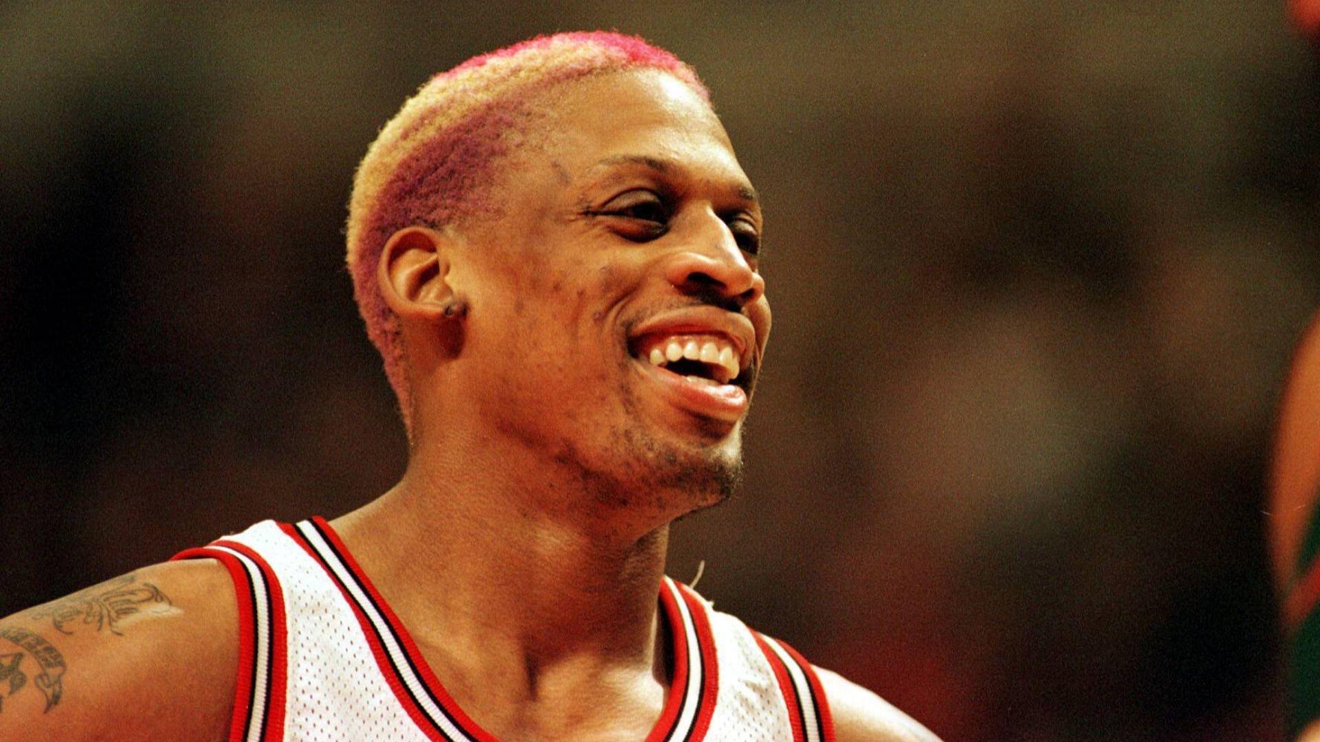 Bulls-Forward Dennis Rodman lachend, Lachen, Spaß, Humor, fun Basketball Herren NBA, Saison 1996 97: Chicago Bulls - Seattle Supersonics