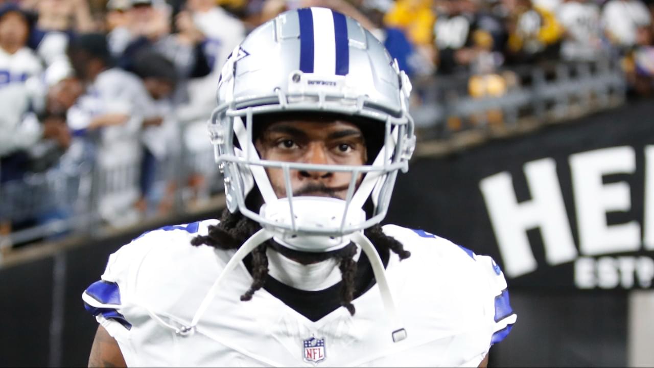 Dallas Cowboys cornerback Trevon Diggs (7) takes the field to play the Pittsburgh Steelers at Acrisure Stadium.