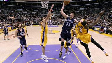 Mike Miller (Memphis Grizzlies) gegen Kobe Bryant (Los Angeles Lakers) - (Icon9100813) Basketball Herren NBA Saison 2005 2006